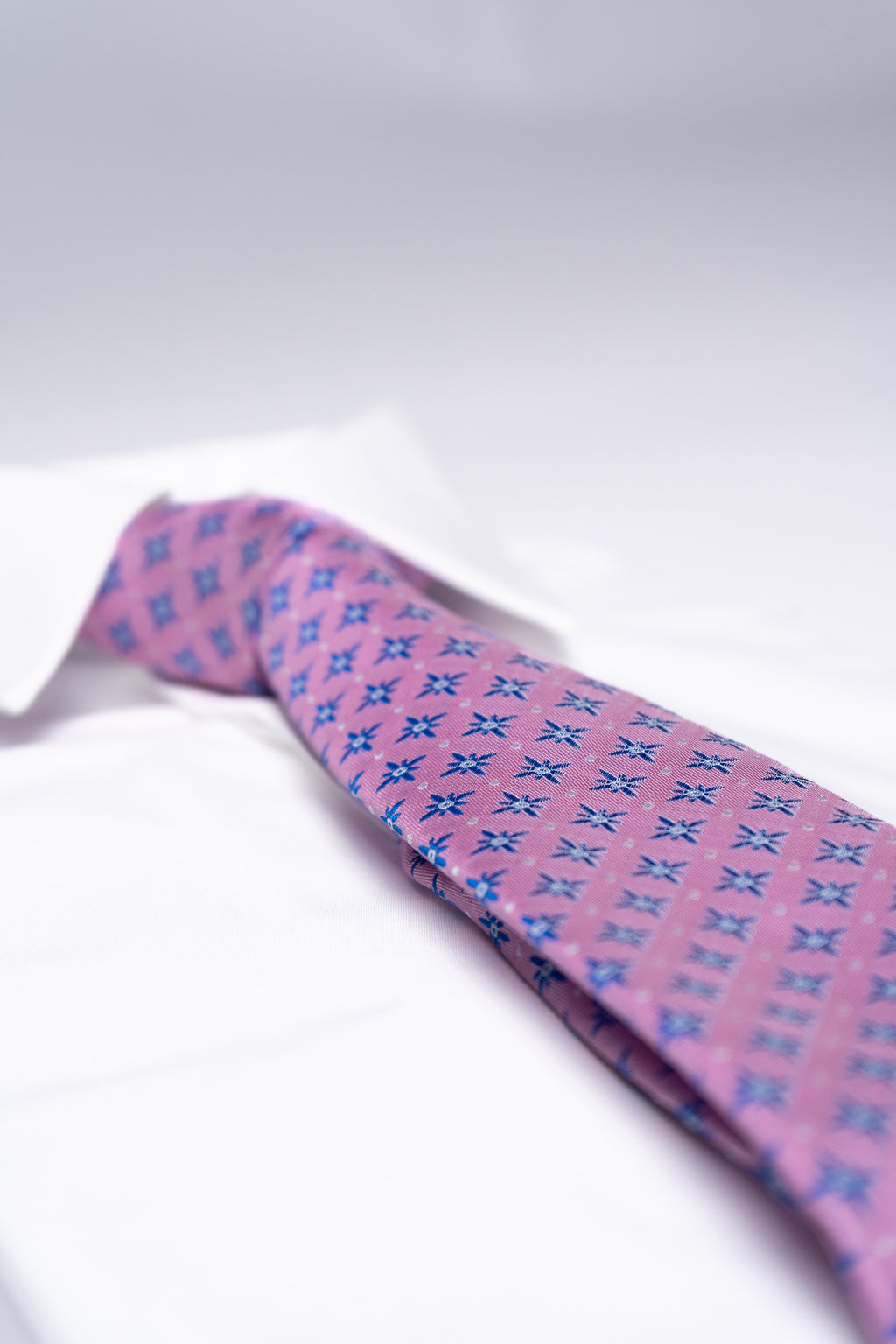 The Starline Motif - Rose Pink & Azure Star