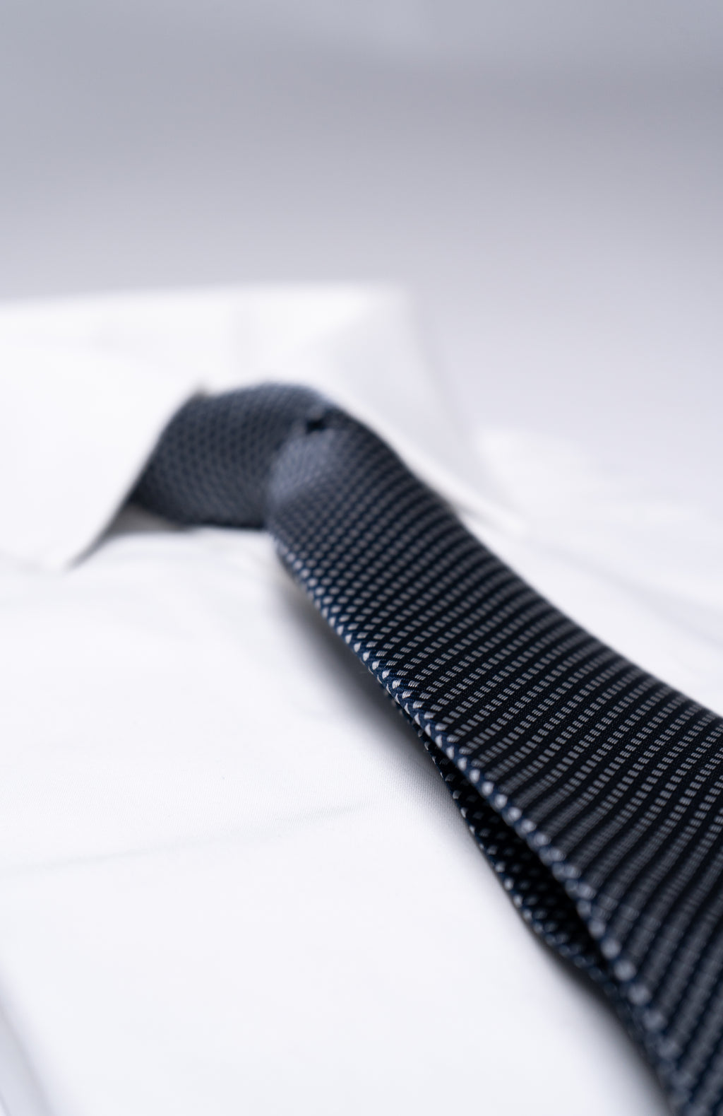 The Meridian Weave - Midnight Navy & White